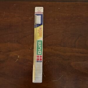 Vintage BUTLER Gum Compact Head Straight Handle SOFT Bristle Toothbrush NOS 451